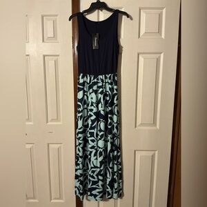 Floral Navy and Seafoam Green Zattcus Maxi Dress